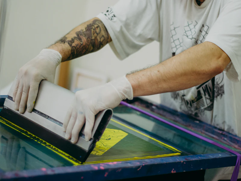 Control de calidad de prendas textiles antes del envío
